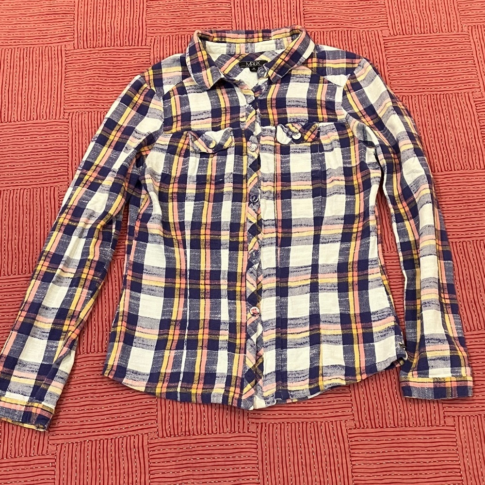 Matix Women's med. Plaid flannel Button Down Shirt - Blue, Yellow, cream & pink